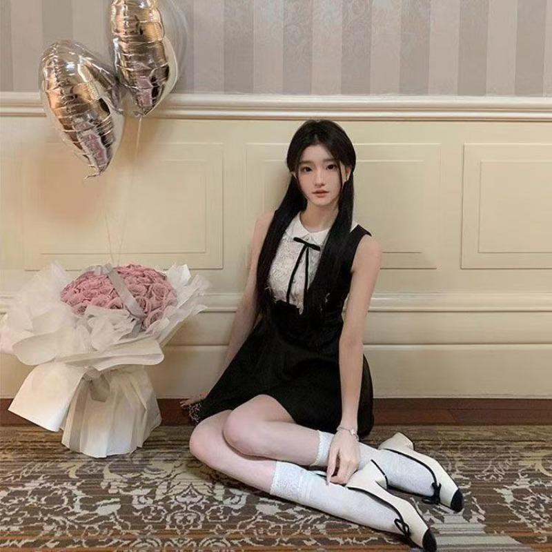College Style Sleeveless Dress White Lace Peter Pan Collar Black A Line Short Dress with Bow Decoration Suitable for Campus and Everyday Leisure Wear