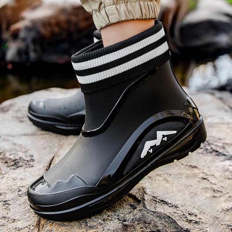 New Men Casual Waterproof Rain Boots Men Outdoor Slip-on Fishing Shoes Chef Work Ankle Boots Anti-slip Warm Water Shoes