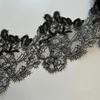 Krajka s vyšívaným zoubkovaným okrajem 1 yard Rybí hedvábná krajka Ruční práce Prolamovaná krajka Svatba