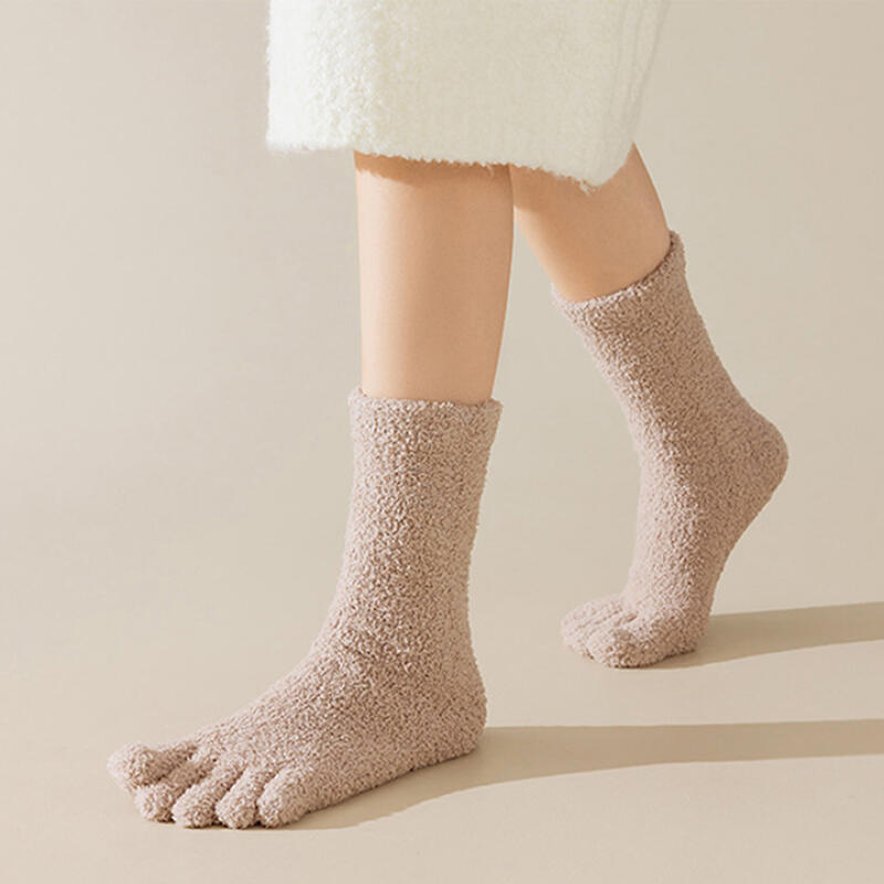 Soft toe sleeping socks, maternity socks, warm socks white