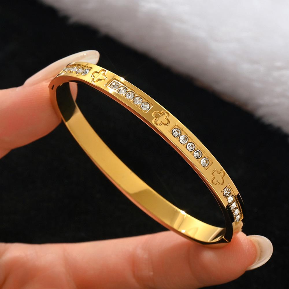 18K Gold Plated Stainless Steel Bracelet - Non-fading Titanium Steel Fashion Accessory