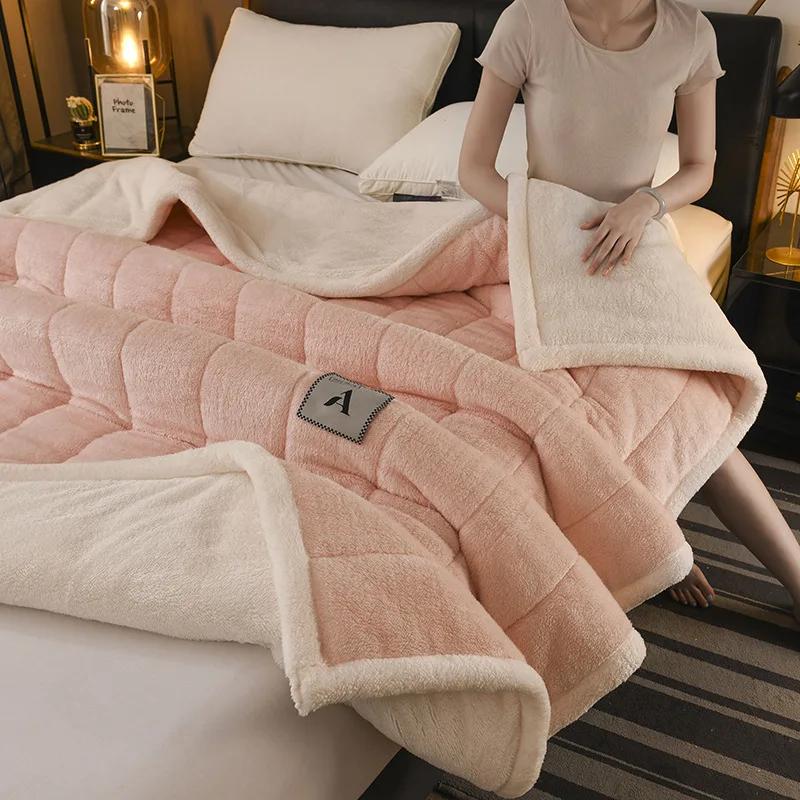 Super měkká hřejivá deka tepelná třívrstvá vážená sametová jednobarevná přikrývka na postel fleecová deka přehoz na postel pro dospělé zimní