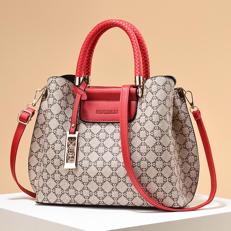 Classic handbag bag atmospheric texture women s bag shoulder bag messenger bag large capacity commuter bag 28*13*23