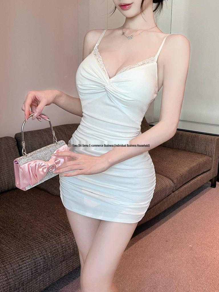 2024 Damen Pure Desire Tief ausgeschnittenes rückenfreies gerafftes Bodycon-Kleid