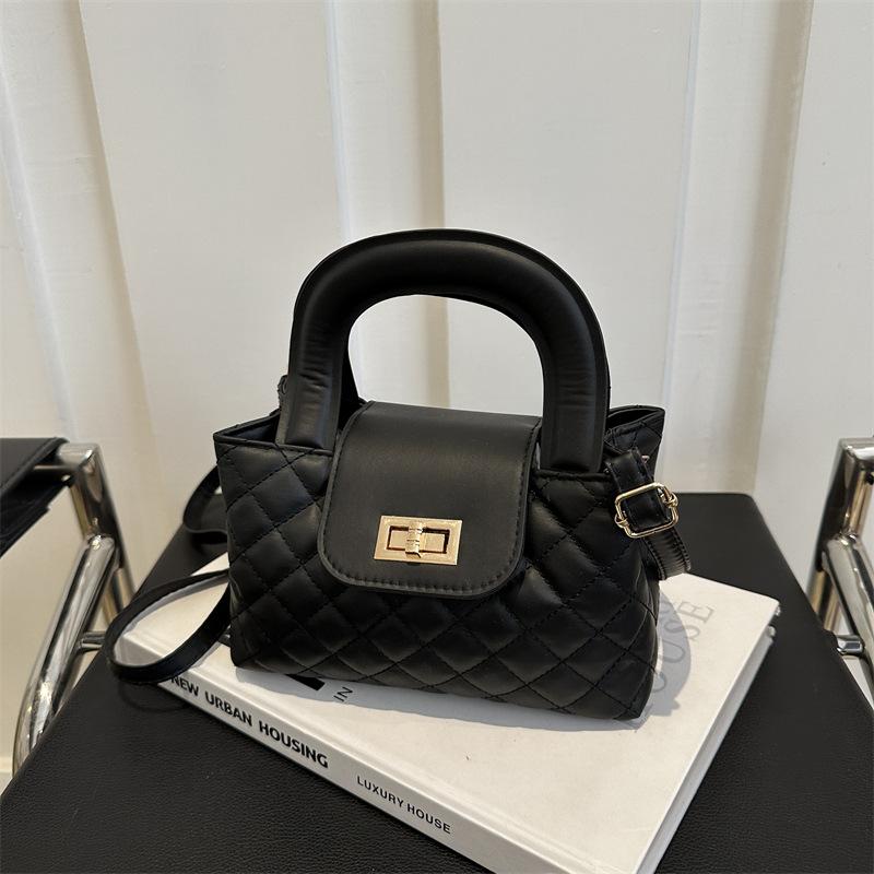 

Французская сумка Niche Diamond Chain для женщин, новая весенне-летняя модная сумка для поездок на работу, сумка через плечо на одно плечо