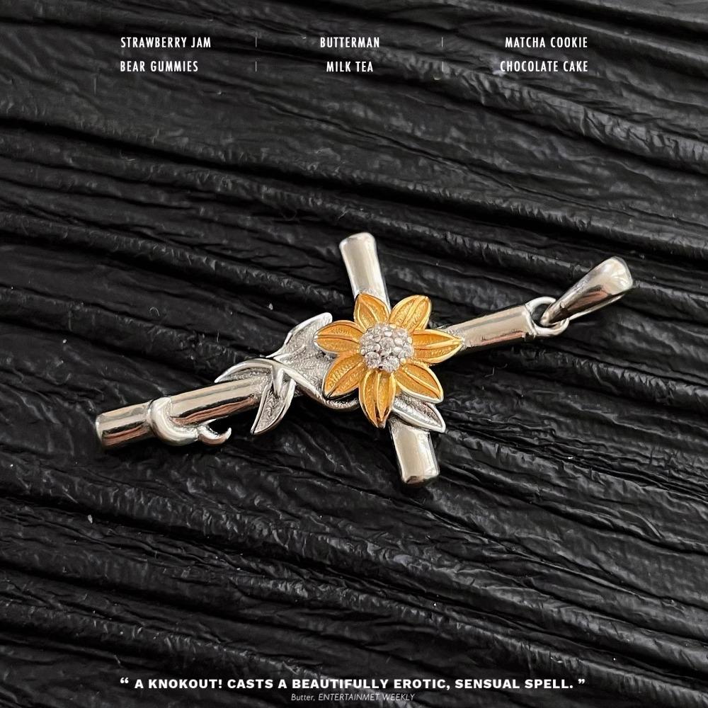 Vintage Silver Plated Gold Sunflower Cross Pendant for Women Minimalist Fashion Necklace
