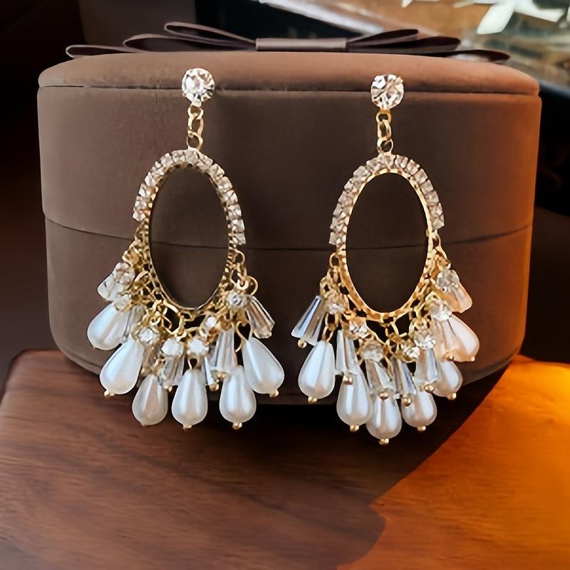 High-end French Super Fairy Pearl Flower Fringed Earrings Women's Light Luxury Temperament Earrings Retro Petal Exaggerated Earrings