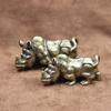 1PC Fatto a mano in puro rame carino rinoceronte miniature figurine solido ottone vintage rinoceronte ornamenti animali da tè decorazioni da tavolo artigianato