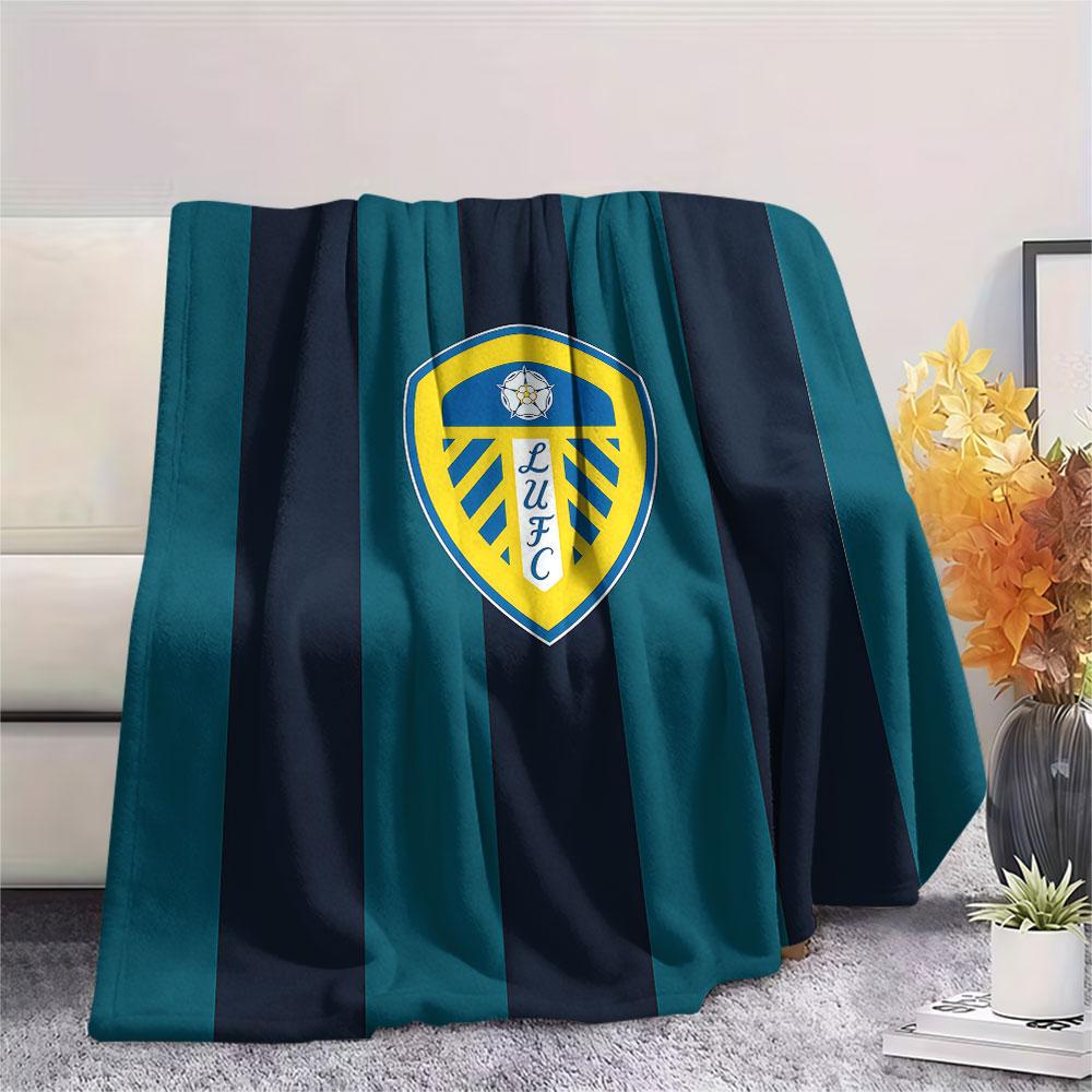 1pz Coperta in Flanella con Fantasia Leeds United Adatta a Tutte le Stagioni per Arredamento Casa Calore e Comfort Regali Regalo Festivo