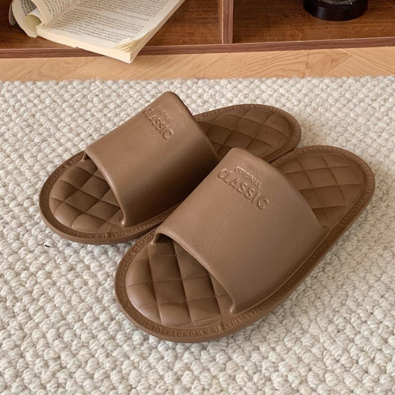 Simple Shoes, Comfortable Home Slippers, Student Soft-soled Sandals with A Feeling of Stepping On Feces