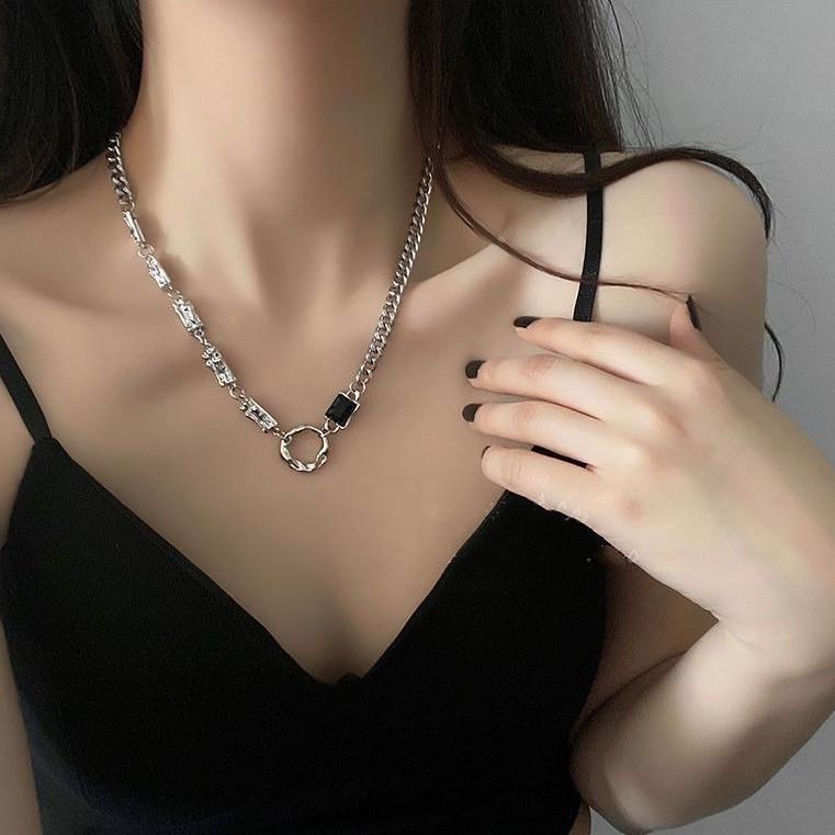 Irregular ring zircon couple necklace female cold wind niche hip hop neutral wind collarbone chain, male
