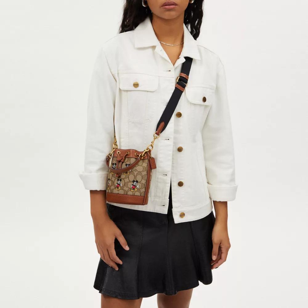 Coach X Disney Dempsey 16 Tanzender Mickey Aufdruck Kordelzugverschluss Beschichtetes Canvas und genarbtes Leder Beuteltasche Damen Taschen Khaki CN499-B4R3U