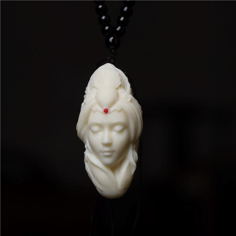 Ivory fruit carving pendant One size