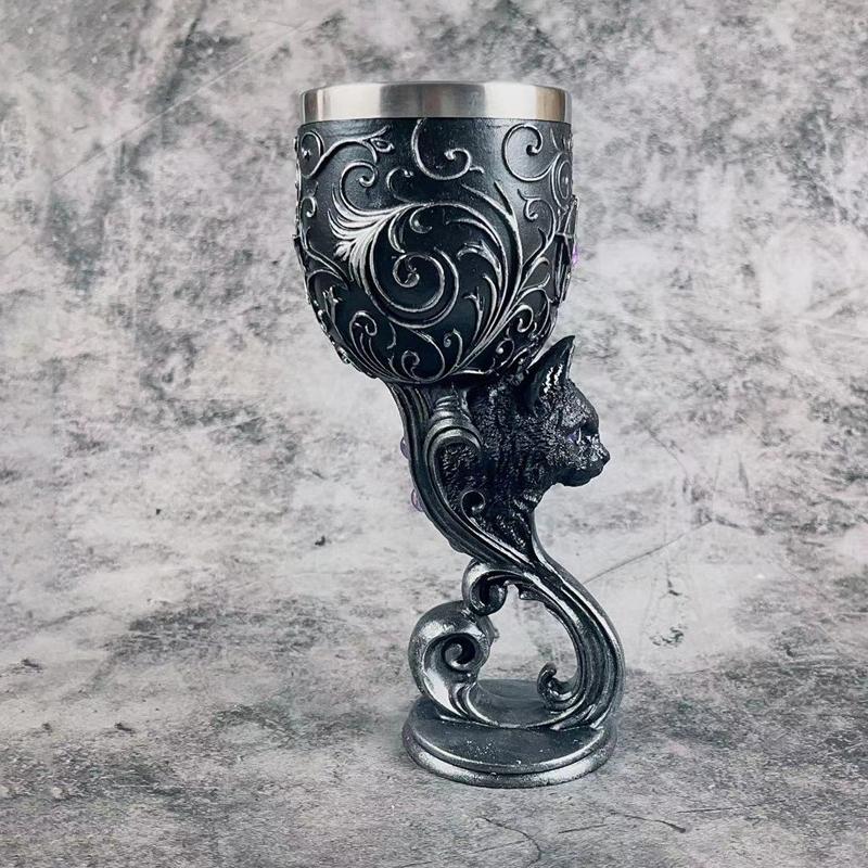 1Pcs Medieval Retro Goblet 3D Red Wine Glass Stainless Steel Liner Cocktail Glass Retro Creative Personalized Gift Ornament