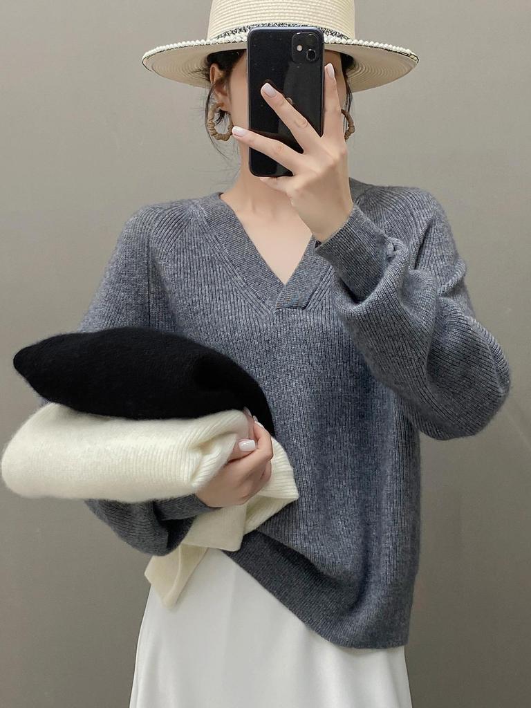 2025 Women's Autumn/Winter V-Neck Cashmere Sweater - Solid Color, Casual Loose Knit Top, Versatile Base Layer or Outerwear