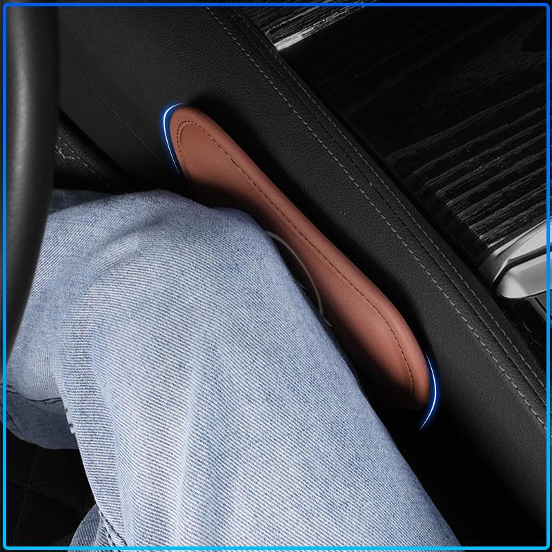 1Pcs Car Interior Leg Knee Rest Pads Leather Cushion Car Styling For Opel Astra H G J Insignia Mokka Zafira Corsa Vectra B C D