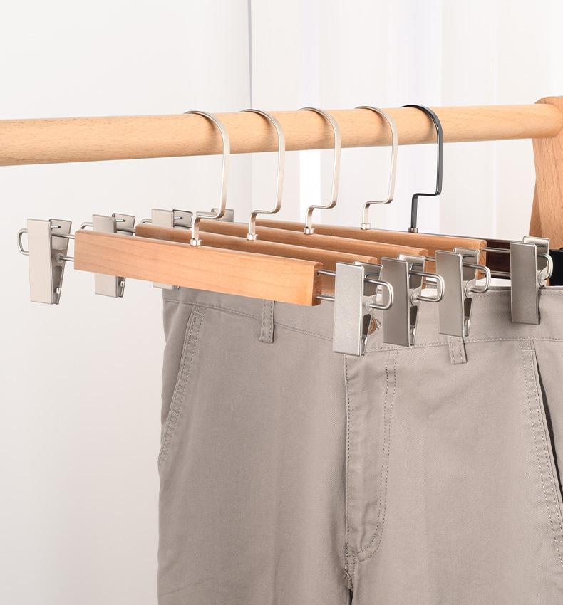 

Натуральное дерево, роскошные деревянные вешалки для брюк, нижняя вешалка, вешалка для джинсов, вешалка для юбки с 2 регулируемыми зажимами, крючок с защитой от ржавчины Pack of 5 естественный