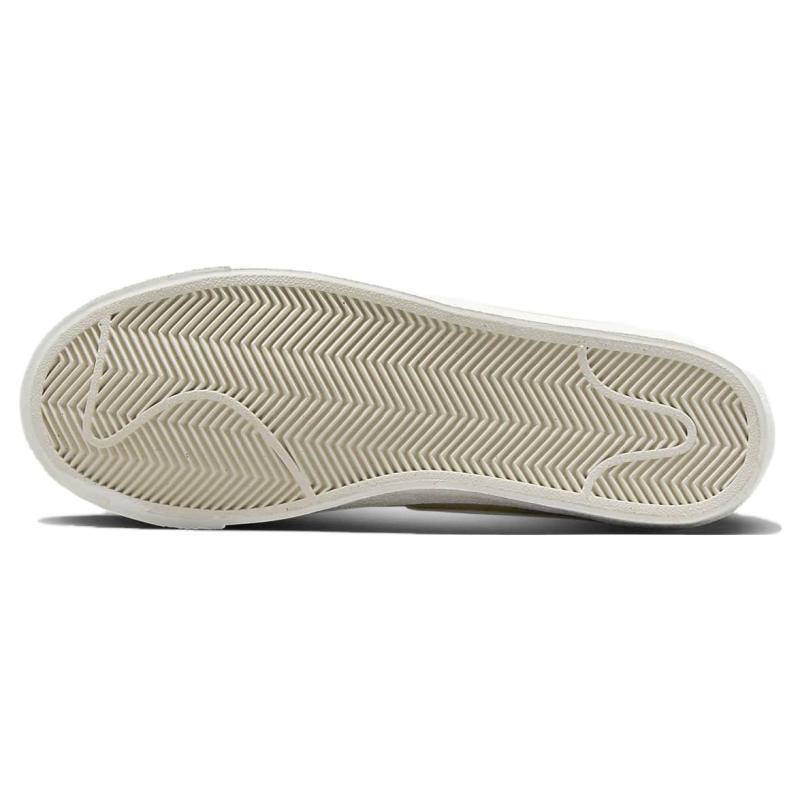 Nike Blazer Low 77 'Brown' Women's Sneakers Skateboard Shoes DC4769-701