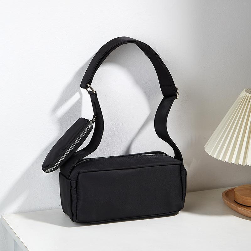 Women'S Bag Spring New Toast Bag Simple And Fashionable Versatile Pillow Crossbody Small Square Bag Niche Shoulder Bag Armpit Bag