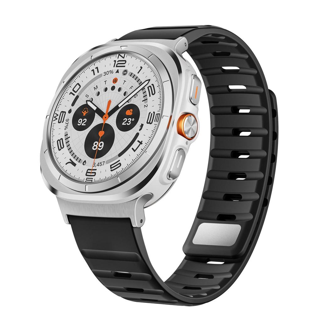 Stylish Silicone Magnetic Strap for Samsung Watch 7 Ultra