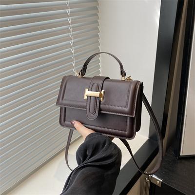2024 neue Sommer einfache Mode Umhängetasche Retro lässige Umhängetasche Damen ausländischen Stil tragbare kleine quadratische Tasche Frauen