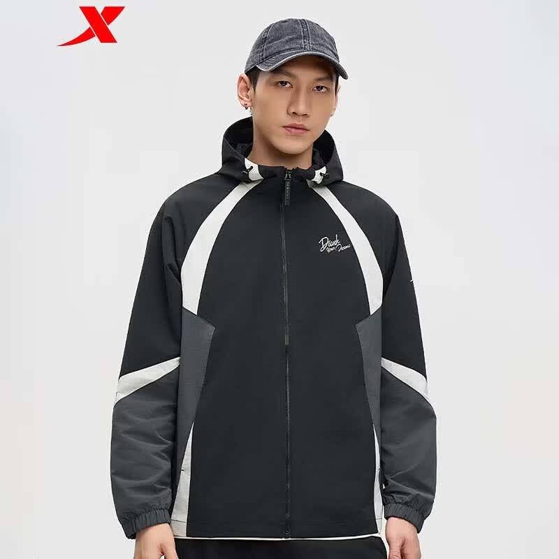 XTEP Men s Hooded Windbreaker Jacket L