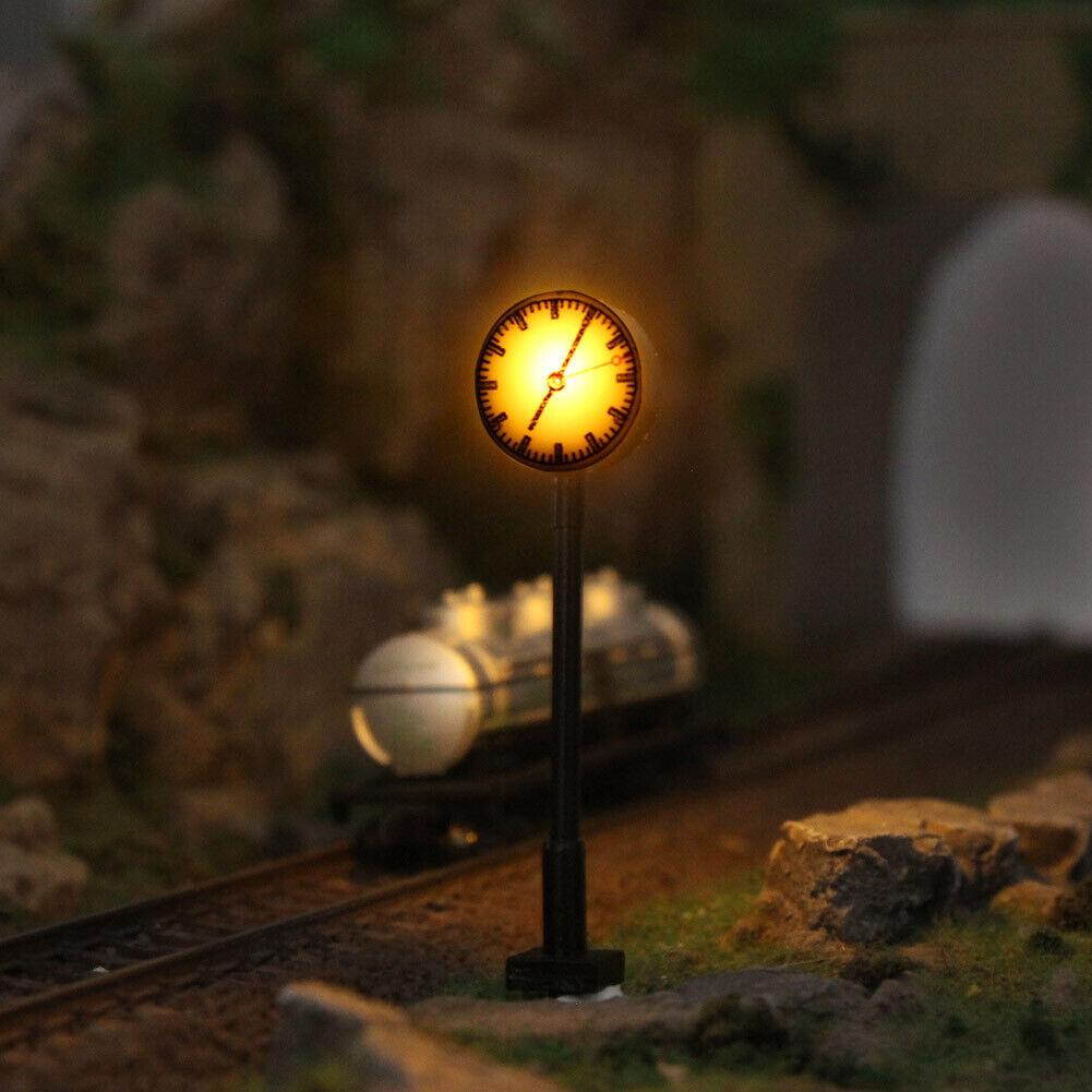 Brandneues Modell-Licht-Plattform-Uhr-Lampen-Geschenk-HO-Maßstab-Kit-Metall-Modelleisenbahn
