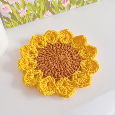 Hand-woven Sunflower Coaster Creative Home Ornament Thermal Insulation Table Mat Versatile Holiday Gift
