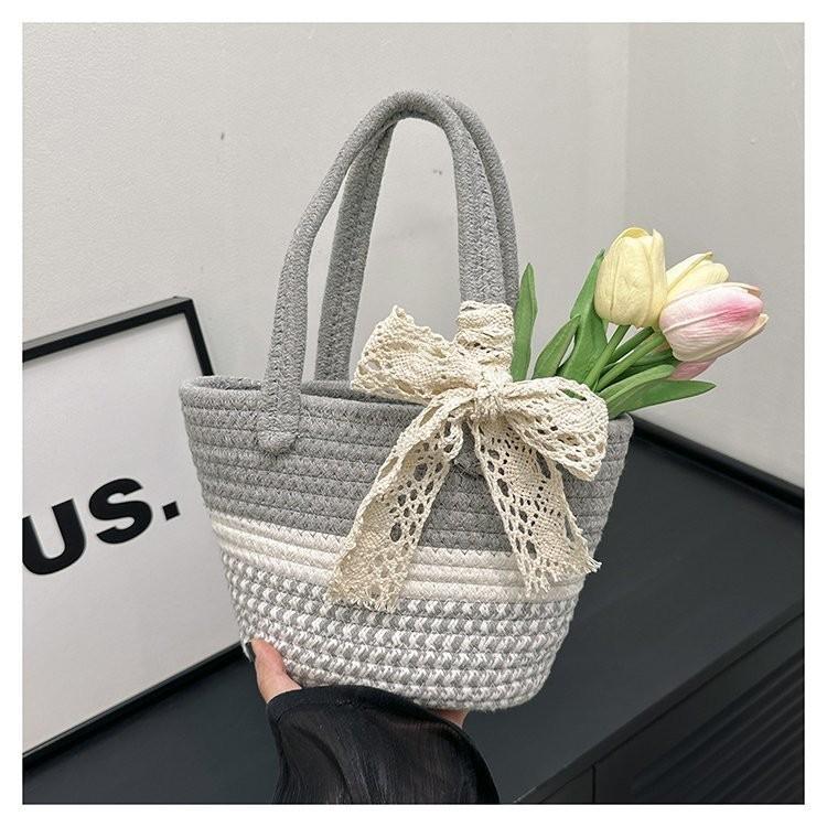 Chic Urban Minimalist Straw Tote Bag For Women Soft And Adorable Vacation Purse