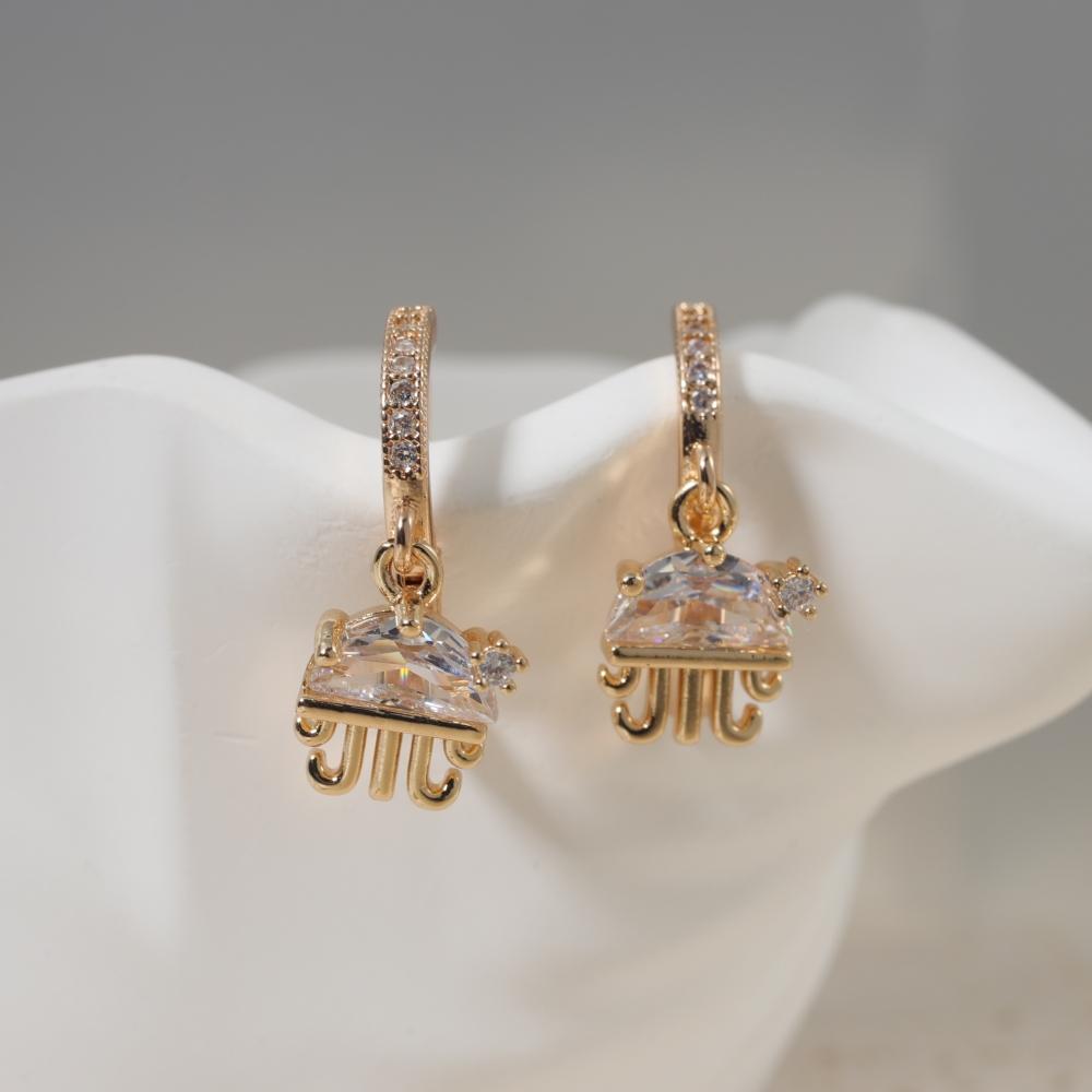 1 Pair Cute Little Crab Dangle Earrings for Women Zirconia Earring Jewelry Wedding Party Accessories