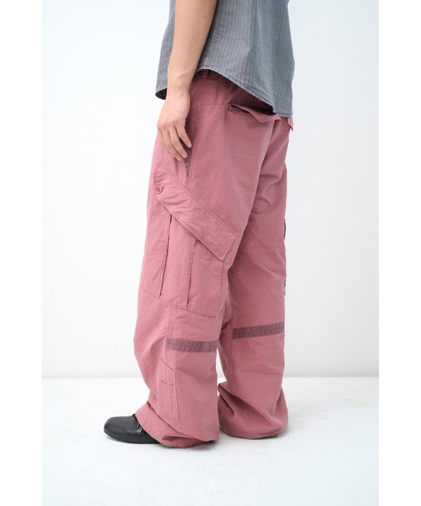 Haechinglum Curved Cargo Pants Pink