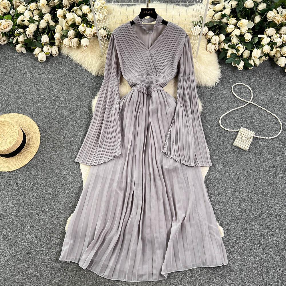 Herbst Vintage Frauen Chiffon Gefaltete Lange Kleid Elegante Halter Aushöhlen Flare Hülse A-Line Drapierte Maxi Weibliche Neue