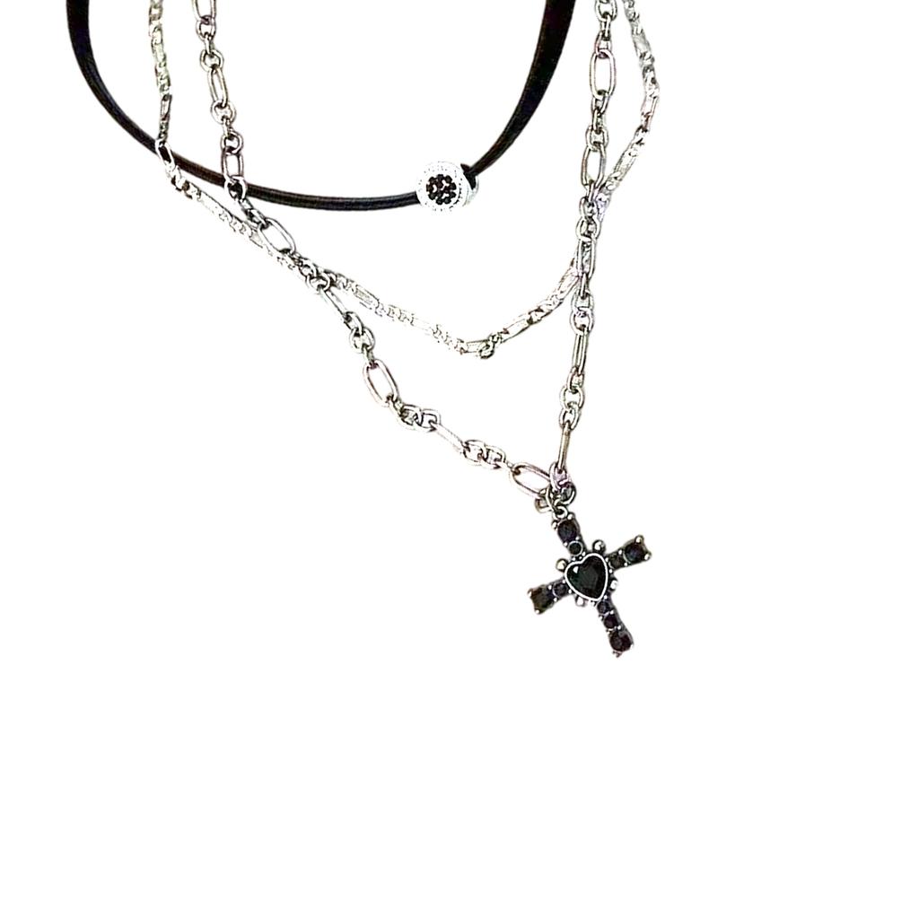 Gothic Layered Crosses Necklace Elegant Crosses Charm Necklace with Multi Layer Design for Fashion Forward Women
