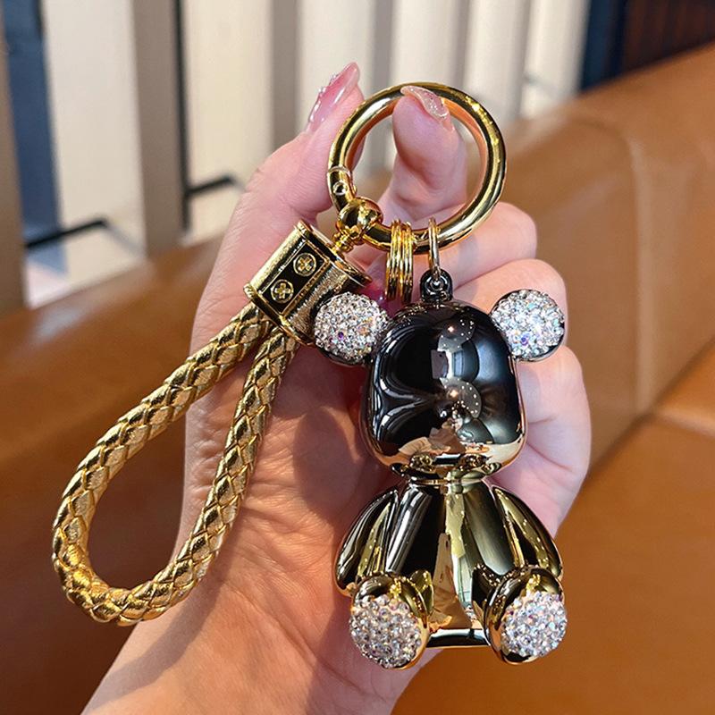 High-End Diamond-Encrusted Violent Bear Keychain Women'S Fashion Car Key Chain Exquisite Bag Pendant Creative Key Ring