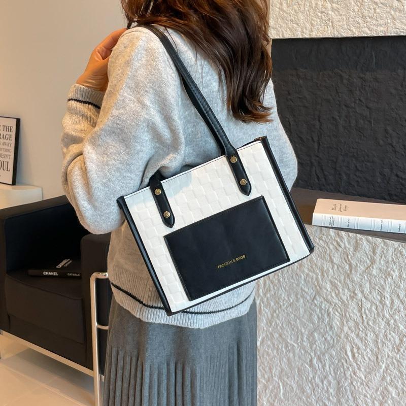 Simple handbag, new shoulder bag, tote bag, large-capacity contrasting color splicing temperament commuter women's bag
