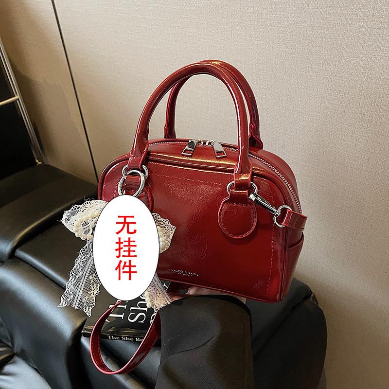 Pedido de cliente bolsa de nicho de alta qualidade feminina verão versátil 2025 nova moda estilo estrangeiro bolsa mensageiro bolsa de ombro feminina