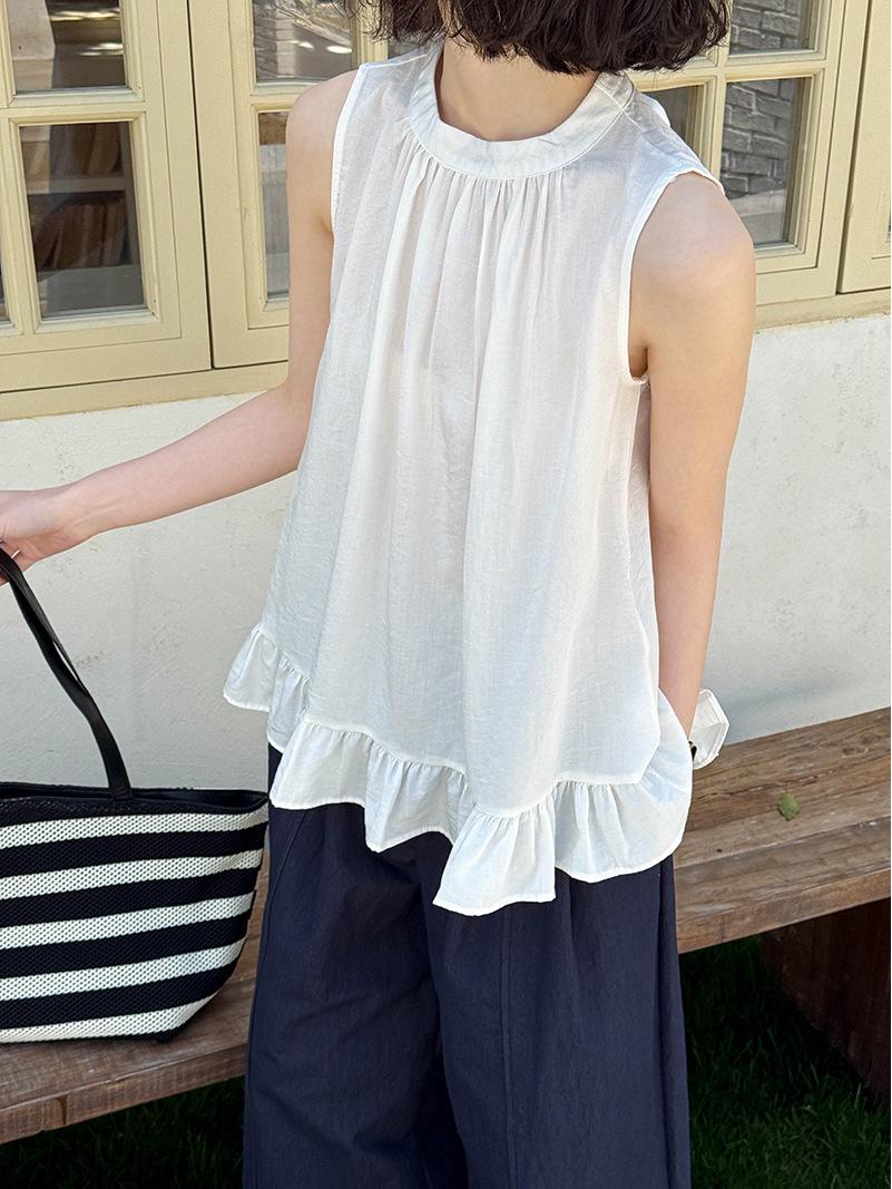 

Весенняя корейско-французская блузка без рукавов с халтер-воротом и бантом 8815-1 One Size