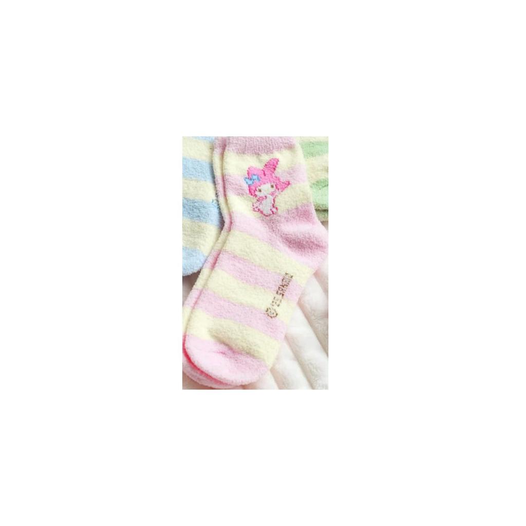 daiso korea sanrio sleeping socks
