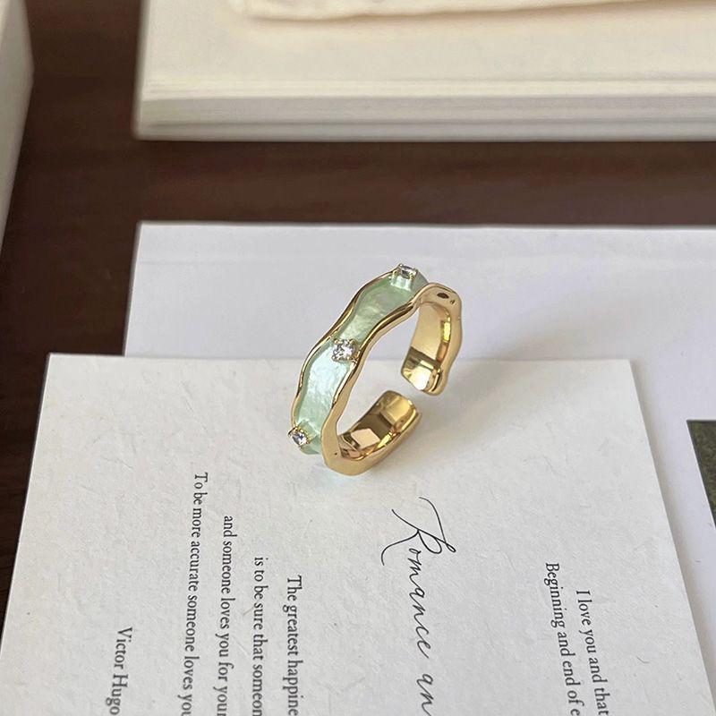 Elegant Green Series Stacking Rings for Women, Light Luxury, High-End Feel, Exquisite French Unique Index Finger Band