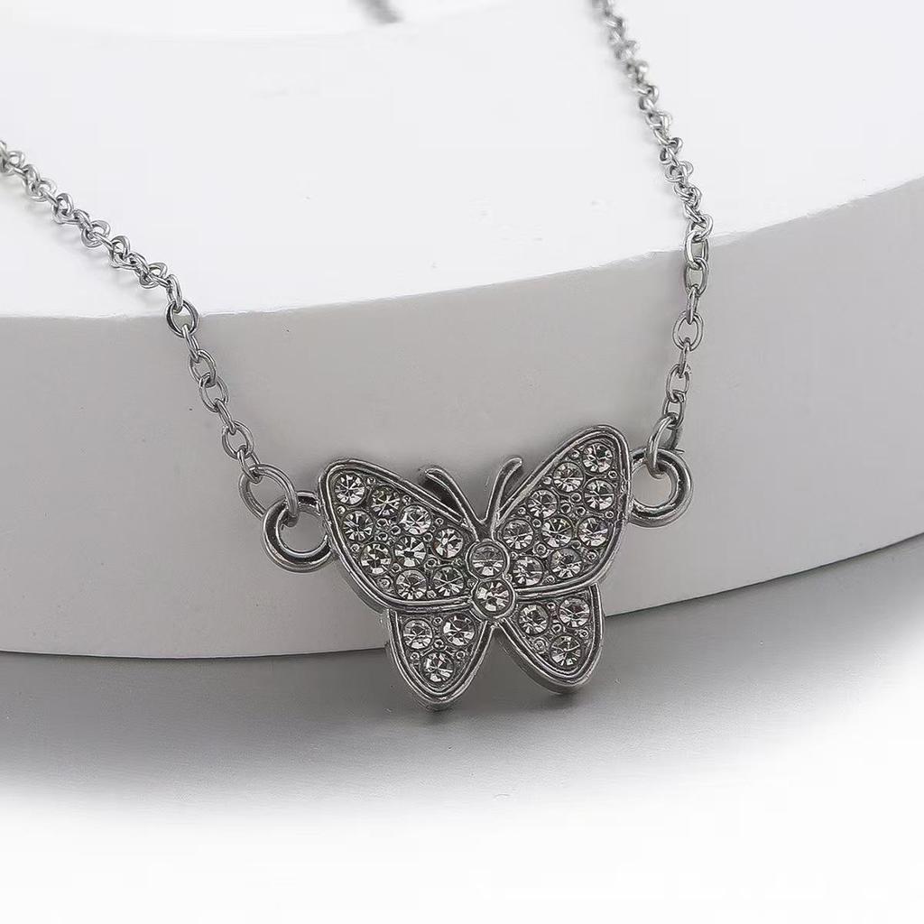 2025 Luxury Diamond Butterfly Choker Necklace for Women – Trendy, Niche Design, Clavicle Chain