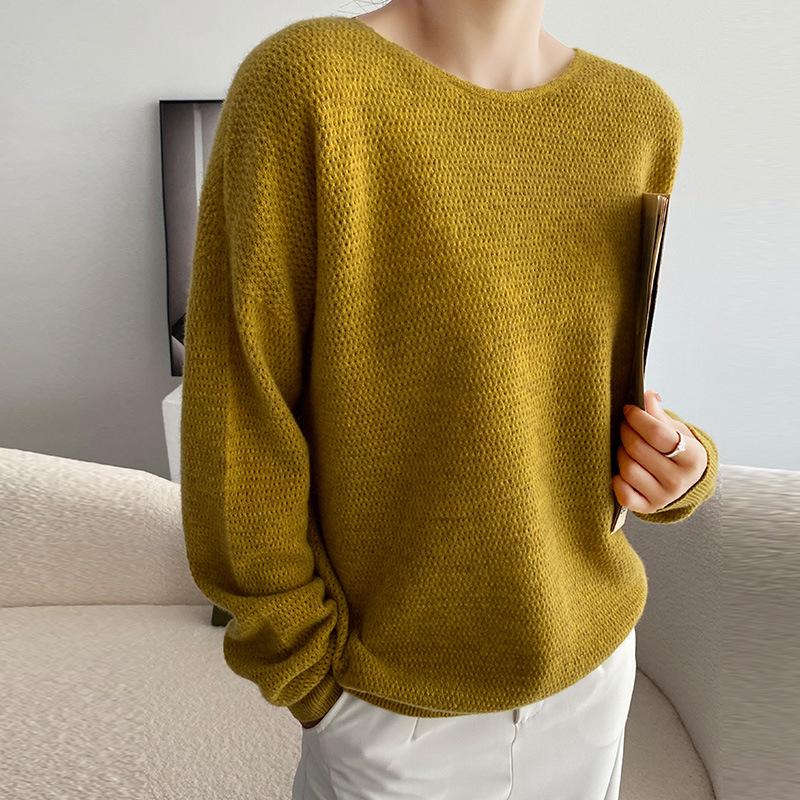 Women's Round Neck Wool Knitwear - Loose Fit Long Sleeve Pullover for Autumn & Winter