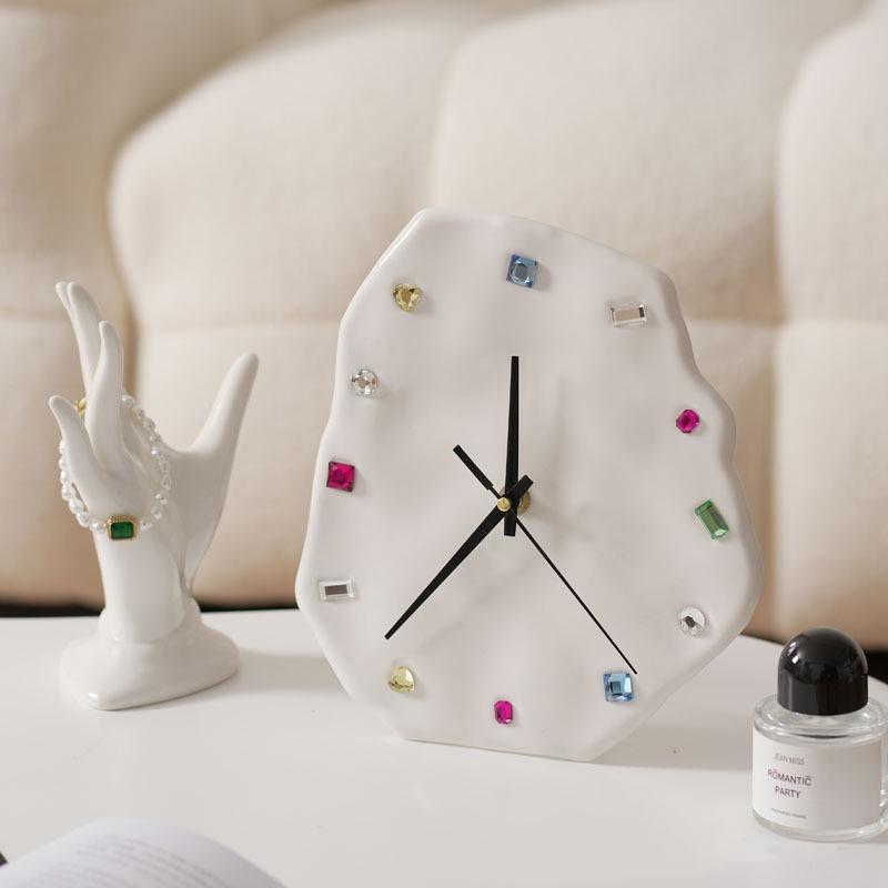 Colorful Crystal Wall Clock Irregular Geometric Clock Background Wall Hangings Pendant Diamond Clocks Living Room Decoration