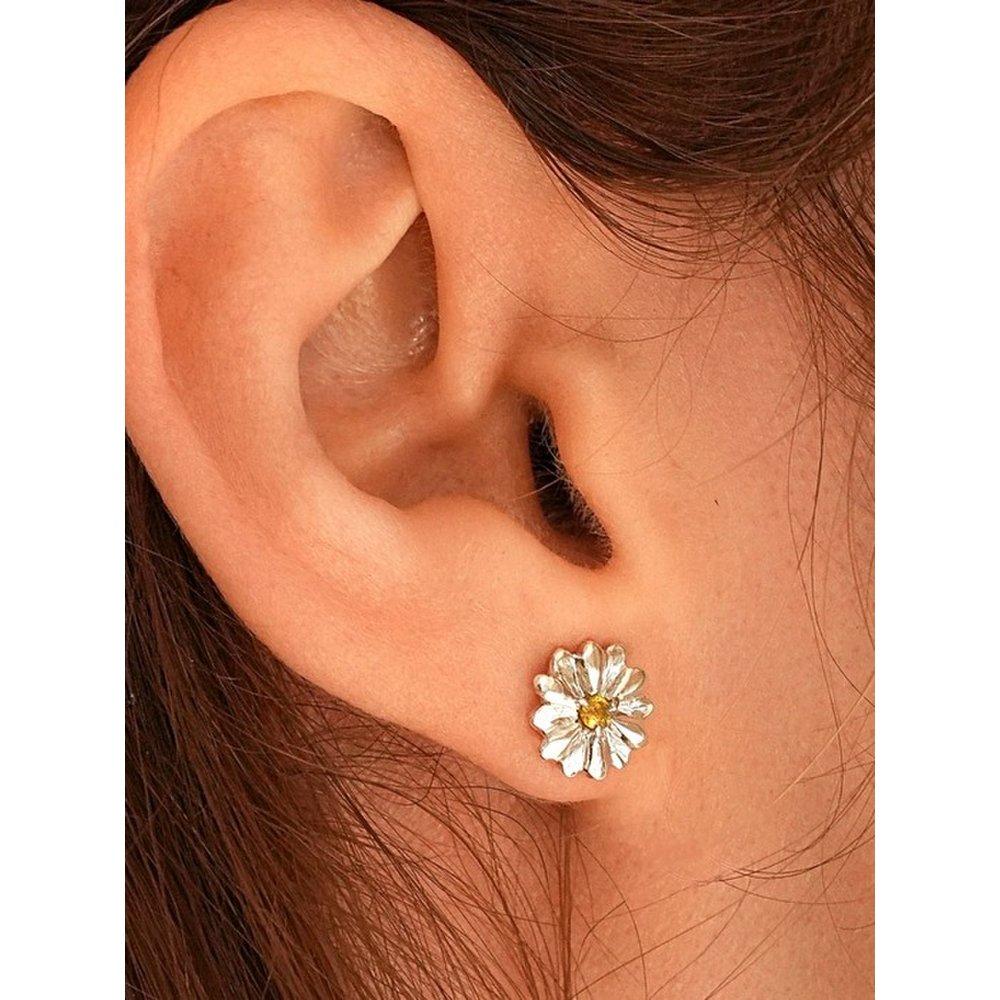 Daisy Sapphire Earring(S) Daisy Yellow Sapphire Earrings