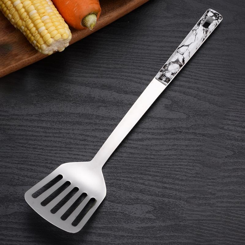 

Лопатка из нержавеющей стали Кухонная утварь Ручка Лопатка для жарки Лопатка для жарки Суповая ложка Большой набор дуршлагов Missed shovel