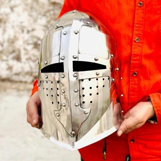 

Средневековый шлем тамплиера, доспехи рыцаря-крестоносца, культовый стиль крестоносца, LARP, косплей, костюм