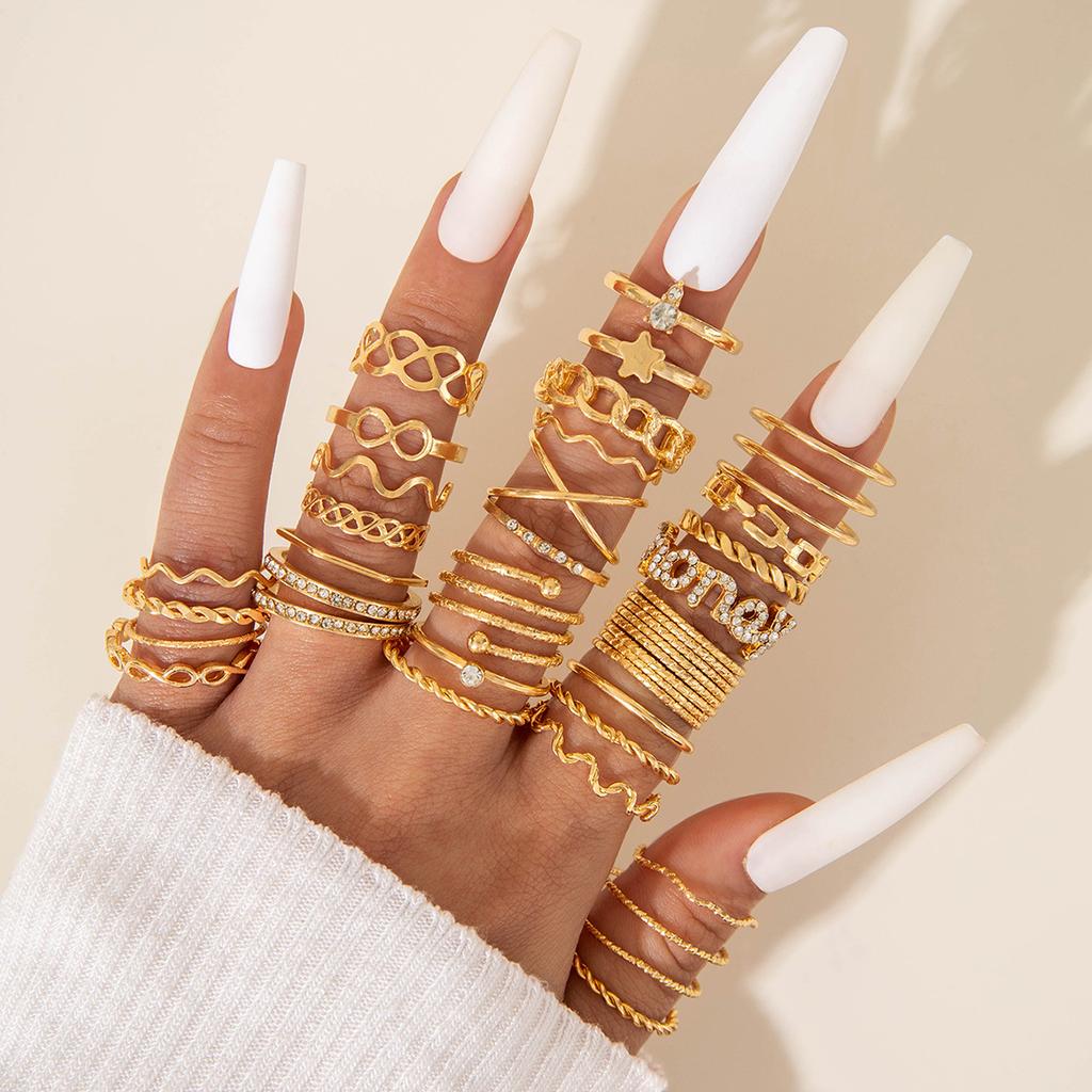 Fashion Jewelry Vintage Carved Sun Feather Cross Black Gemstone Ring Multi-piece Set Set