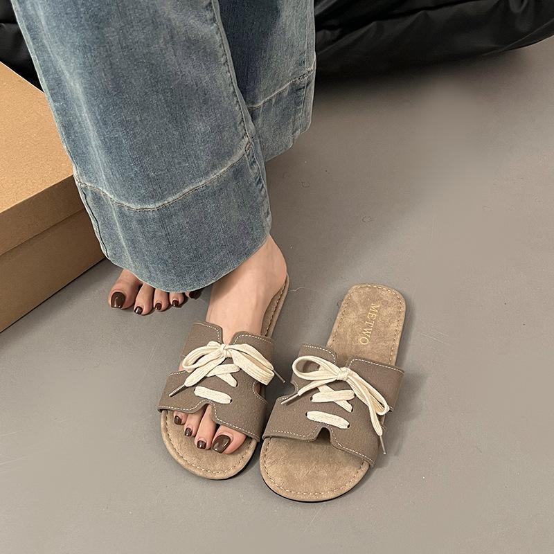 

Повседневные ретро шлепанцы на мягкой подошве женские 2025 весна и лето новые пляжные отпускные крутые шлепанцы женские 40 хаки