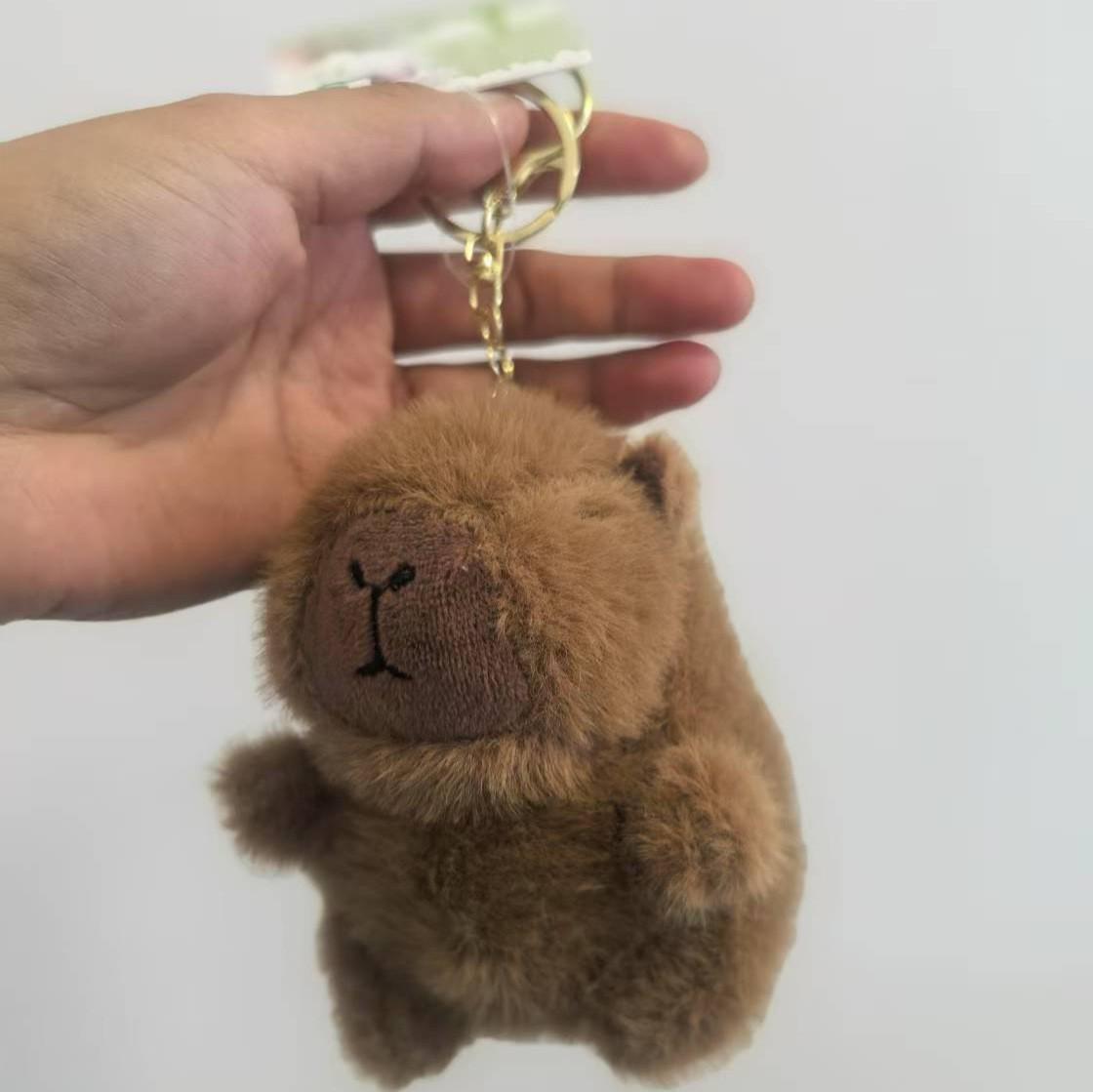 

Плюшевый брелок-капибара - Милая мягкая игрушка, подвеска для рюкзака 10 cm