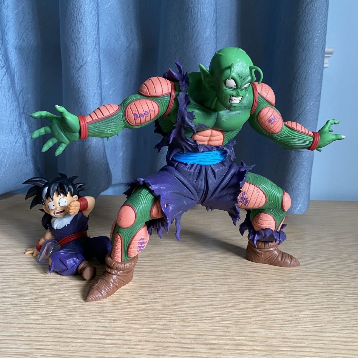 

Longzhu Studio Dragon BallZ Bick Protect Gohan The Fourth Form SSj3 Broly 11.81Inch/30cm Can be Favorites PVC Figure Playthings Gifts