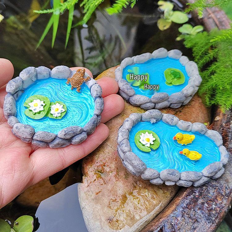 Mini Lotus Pond Micro Landscape Ornament – Rockery Fish Tank DIY Sand Table Bonsai Decoration